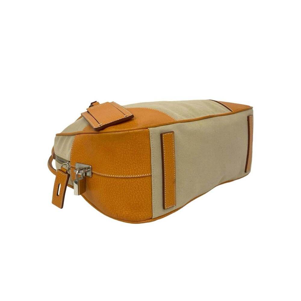 PRADA Cream Leather Shoulder Bag - Picture 7 of 10